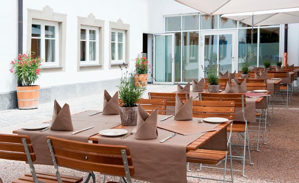 Alpenhotel Krone Пфронтен Экстерьер фото