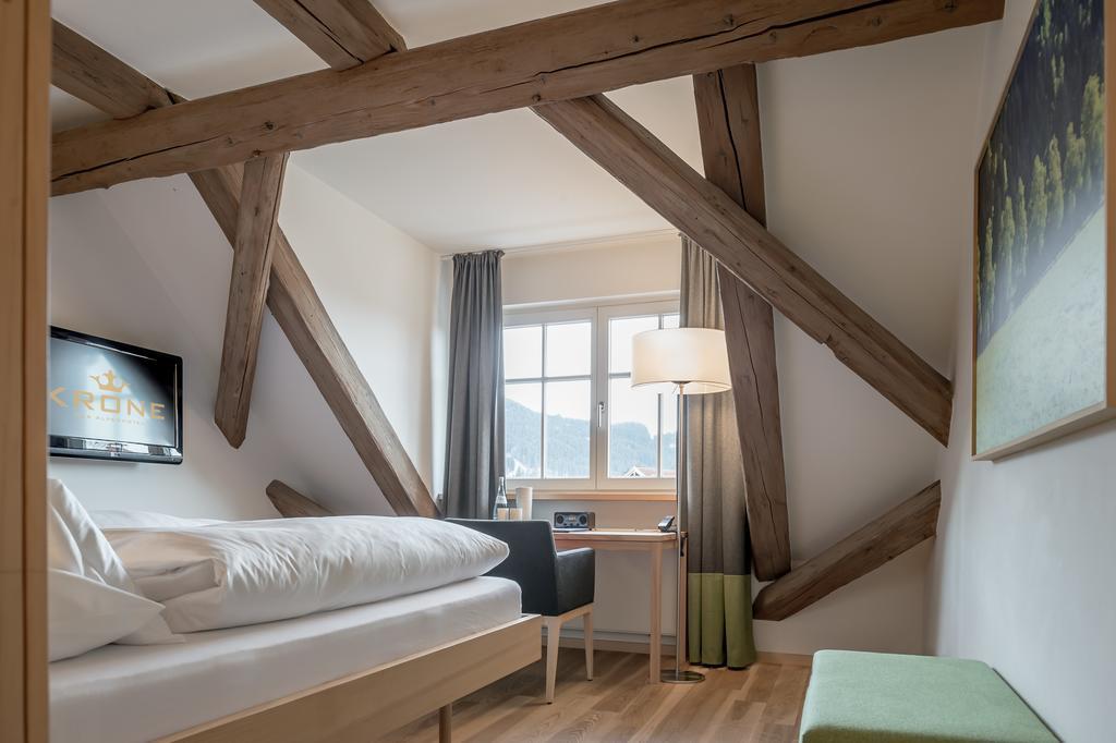 Alpenhotel Krone Пфронтен Экстерьер фото