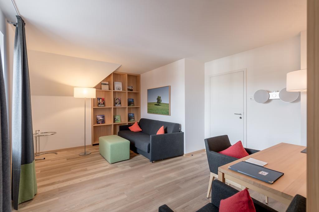 Alpenhotel Krone Пфронтен Экстерьер фото