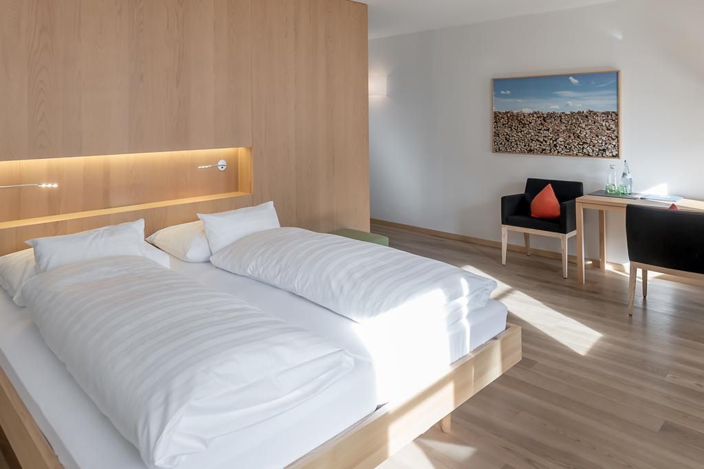Alpenhotel Krone Пфронтен Экстерьер фото
