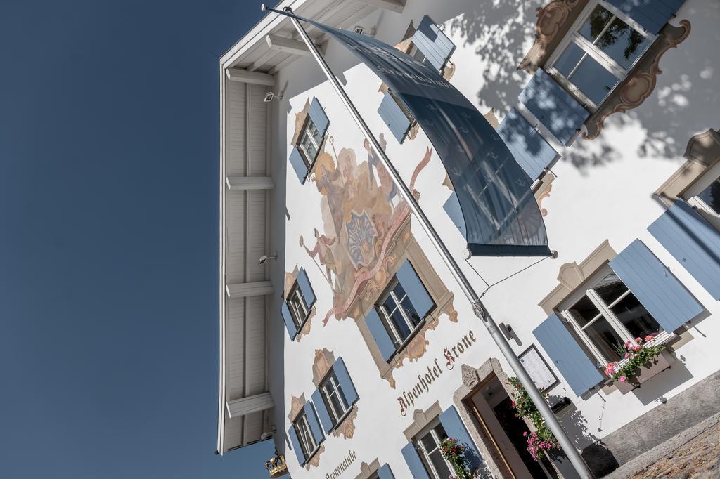 Alpenhotel Krone Пфронтен Экстерьер фото